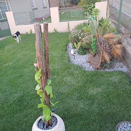 Breaking Dawn Bed & Breakfast Noupoort Bagian luar foto