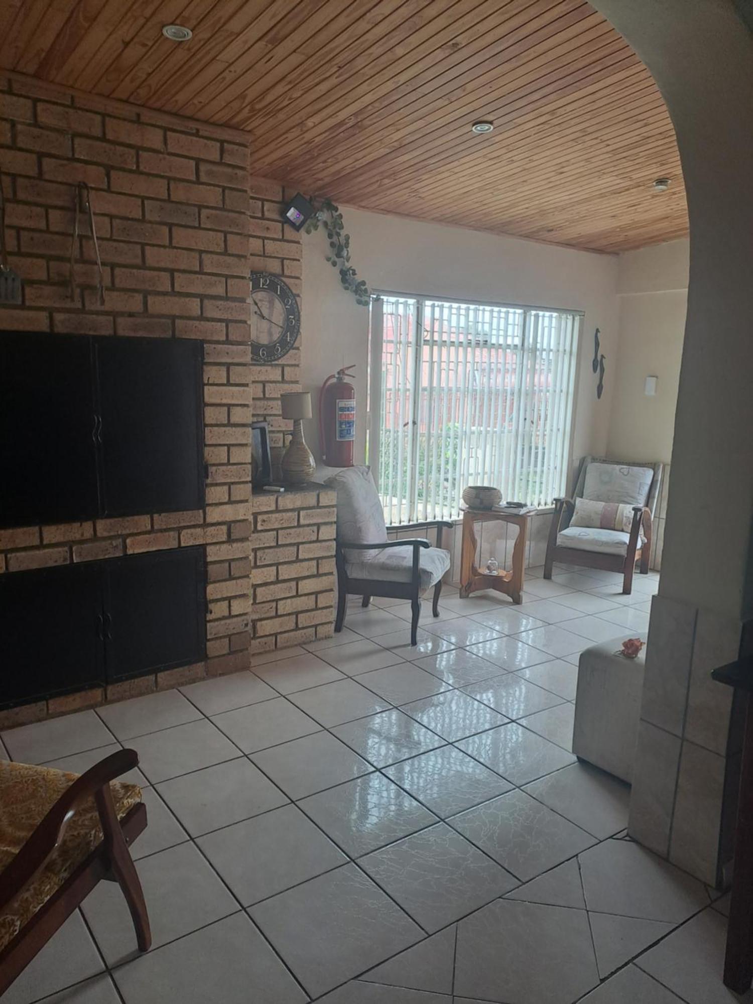 Breaking Dawn Bed & Breakfast Noupoort Bagian luar foto