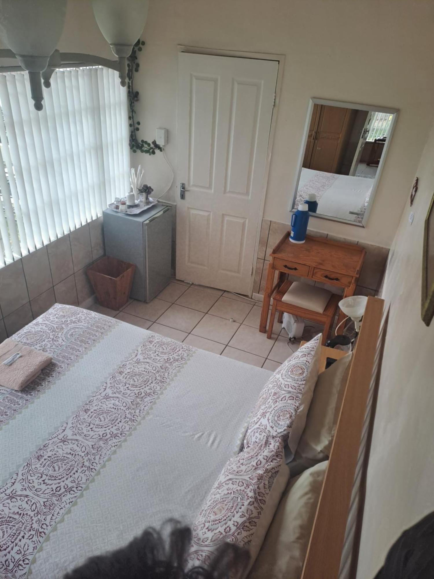 Breaking Dawn Bed & Breakfast Noupoort Bagian luar foto