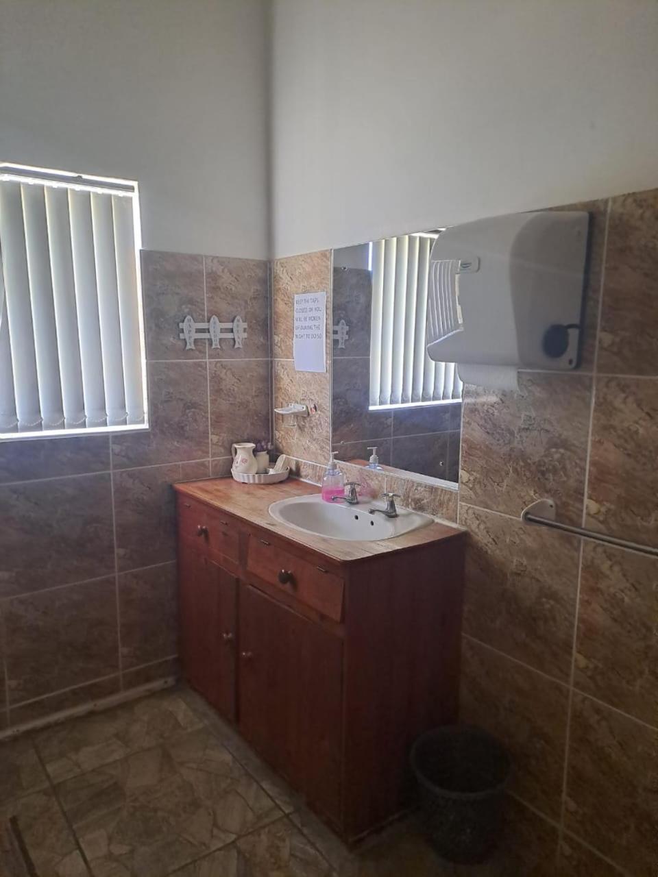 Breaking Dawn Bed & Breakfast Noupoort Bagian luar foto
